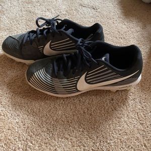 Nike Women’s size 9 cleats